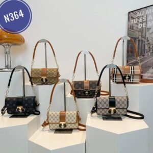 High-quality texture niche underarm bag female style autumn and winter solid color small square bag versatile crossbody bag Code.N364