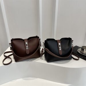 Alternative view of Fashionable and versatile, single shoulder/crossbody bag, soft leather, high-end feel, wide shoulder strap, underarm bag N426