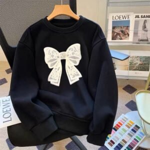 Alternative view of 𝐖𝐢𝐧𝐭𝐞𝐫 𝐏𝐫𝐞𝐦𝐢𝐮𝐦 𝐃𝐫𝐨𝐩 𝐬𝐡𝐨𝐮𝐥𝐝𝐞𝐫 𝐮𝐧𝐢𝐬𝐞𝐱 sweatshirt -04
