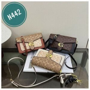 High-end small square bag  new fashionable and versatile high-value women's shoulder bag, light luxury popular crossbody Bag N442