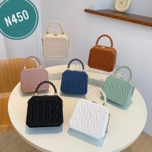 [High Quality] New Cross-Border Diamond Pattern Embroidered Small Square Bag N450